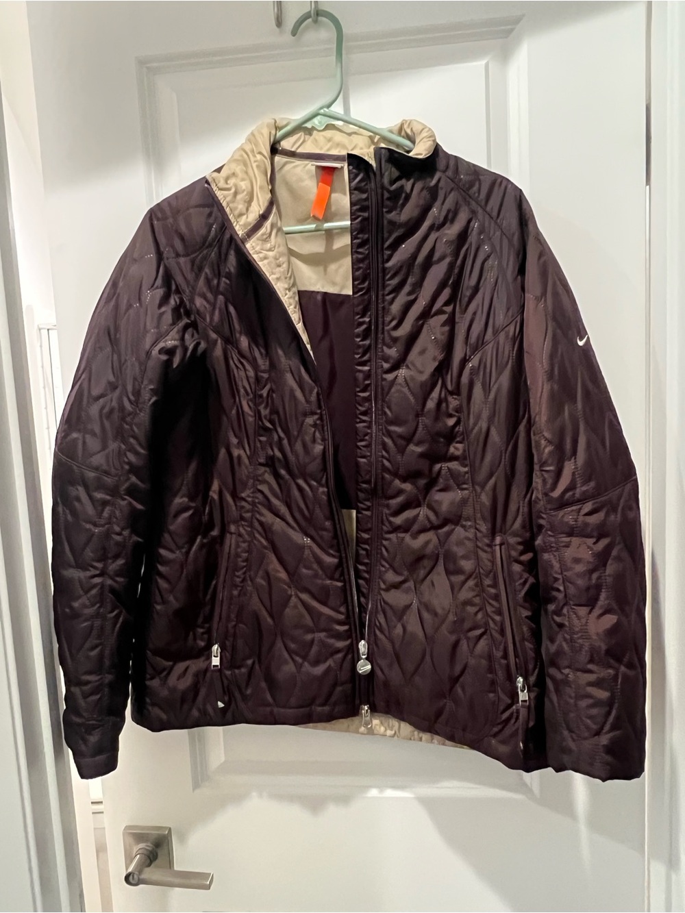 Nike Women’s Quilted Reversible Puffer Jacket - Plum & Cream